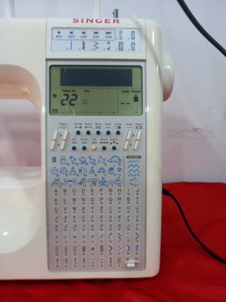 Máquina de coser Singer Profesional XL-10