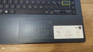 Asus Vivobook Go Notebook + Custodia Amazon basics