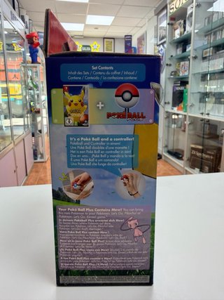 Nintendo Switch Pokémon: Let's Go, Pikachu! + Poké