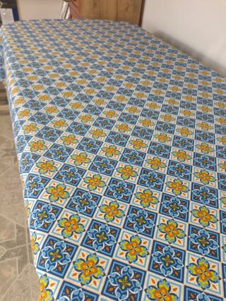 Retal 2x1,40 de tela de loneta estampada