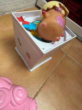 Muñeca Bellies con accesorios