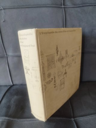 Enciclopedia de Estilos Muebles Antiguos - Denoël