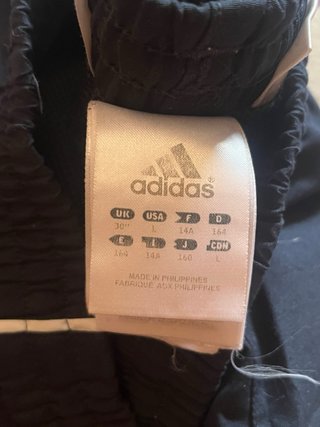 Pantalón Adidas azul marino