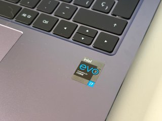 Huawei Matebook 14s Gris i7 y 16 GB RAM
