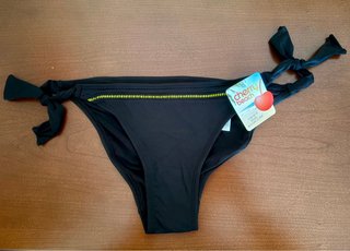 Bikini nuevo con etiquetas Cherry Beach Push-Up