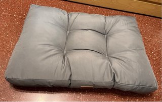 Cama Perro Impermeable Mediano Gris Oscuro