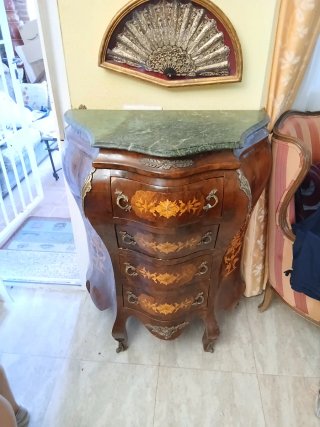 Mesa de comedor sifonier mesitas de noche  aprador