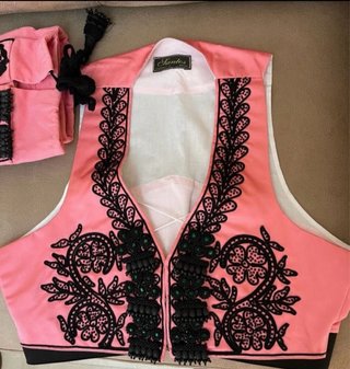 Traje de luces rosa y azabache