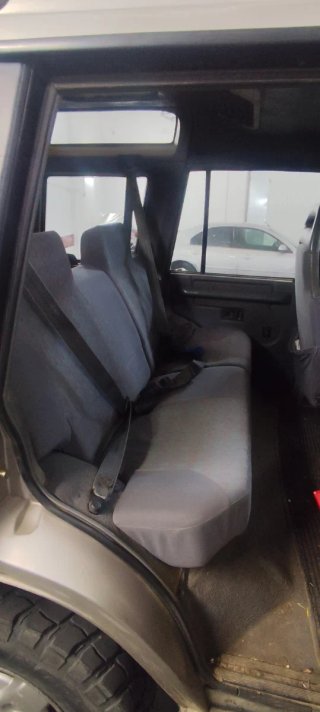 Land Rover Discovery 1995