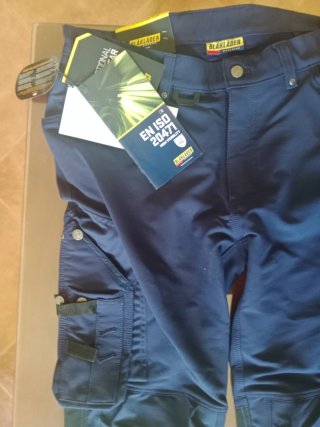 Con etiquetas Pantalón de trabajo Blaklader azul y