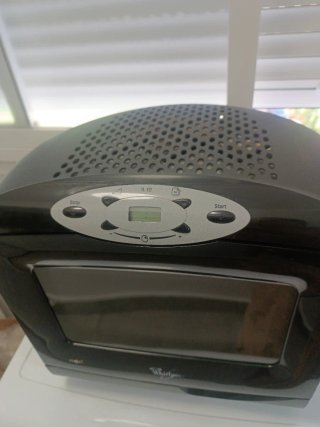 Microondas Whirlpool Negro
