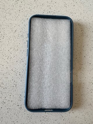 Funda iPhone 16 Pro - Shein