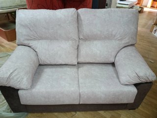 Sofá 2 plazas beige y marrón (cierre de fábrica)