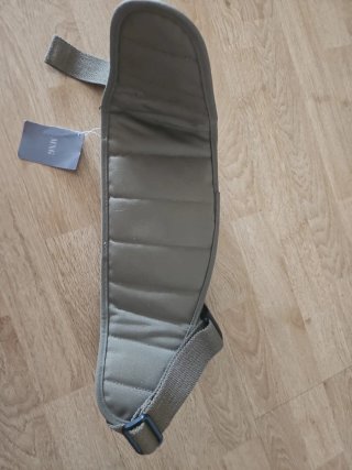 Riñonera Mango verde militar
