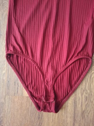 Body Stradivarius Rojo Talla M