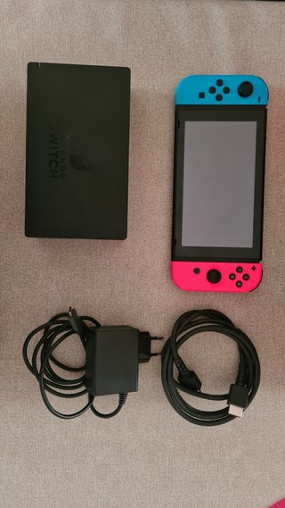 Nintendo Switch Azul y Rosa