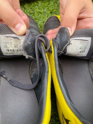 Zapatillas Fútbol Nike Amarillas y Negras