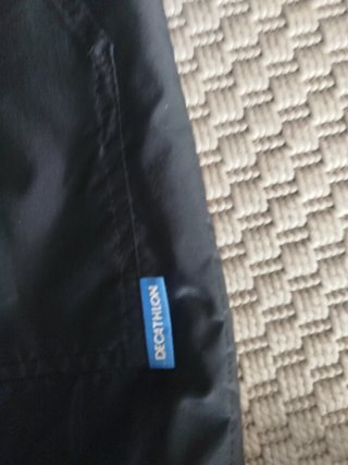 Chaqueta impermeable Decathlon negra