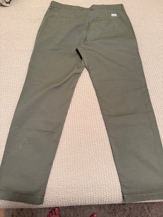 Pantalón Chino Hombre Edmmond Studios Verde Oliva