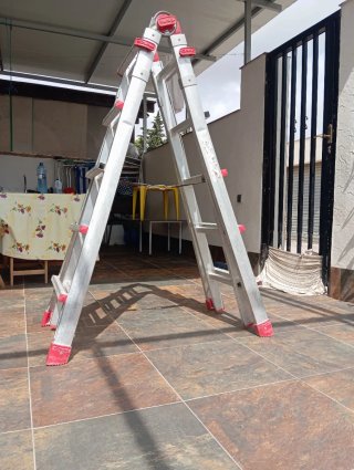 Escalera extensible aluminio