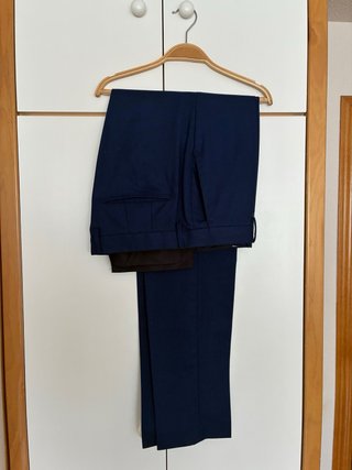 Traje Zara azul marino Talla 42