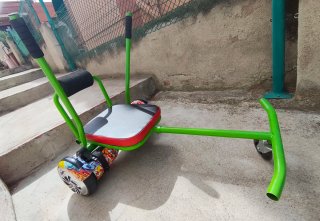 Hoverboard con Hoverkart, cargador y funda.