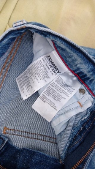 Bermuda Vaquera Tommy Jeans Talla 36