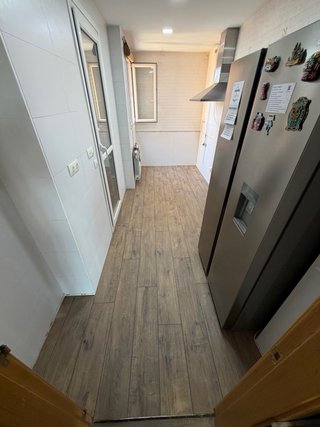 Instalación Tarima y Rodapié
