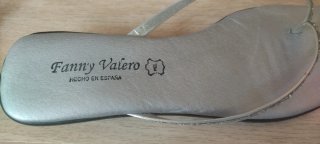Sandalias Fanny Valero plateadas