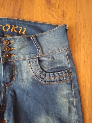 Pantalón corto vaquero TOKU