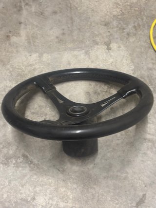 Volante clasico Nardi Negro