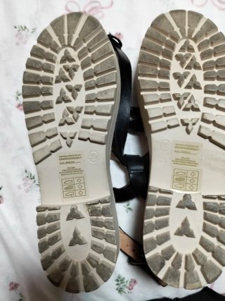 Sandalias Mustang Negras