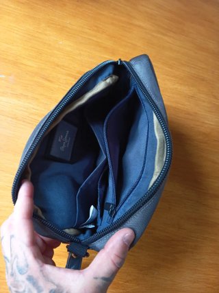 Bolso de Mano Pepe Jeans Iron Caballero Negro/Gris
