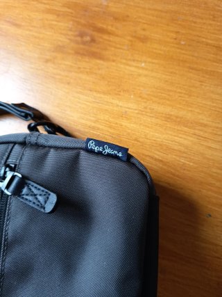 Bolso de Mano Pepe Jeans Iron Caballero Negro/Gris