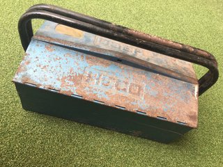 Caja de herramientas HECO