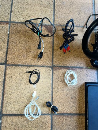 URGE LA VE PS4 (PlayStation 4) Negra + Accesorios