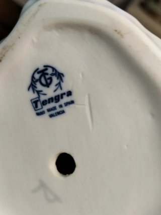 Figura niña con perro porcelana