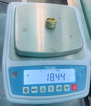 Anillo Oro 18k Sello Circonitas 18.44 gr