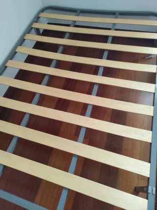 Somier metálico cama de 135cm con lamas de madera