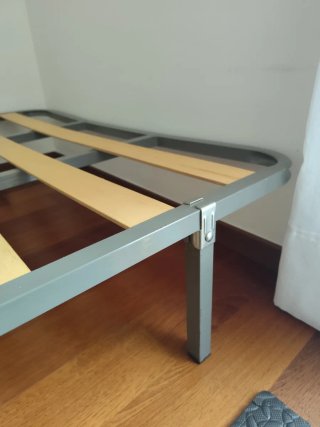 Somier metálico cama de 135cm con lamas de madera