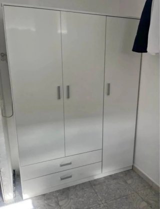 Armadi moderni 2P 3P 4P in legno