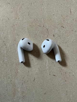 Airpods 4 (Solo auriculares)