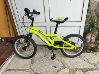 Bicicleta Monty 103 Infantil Negra y Amarilla