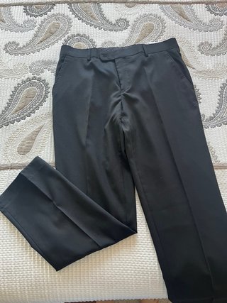 Traje de caballero negro sin estrenar