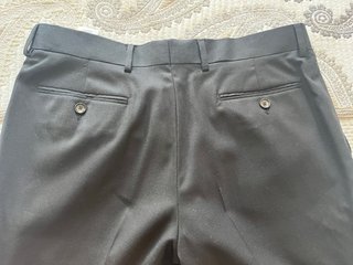 Traje de caballero negro sin estrenar
