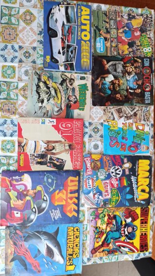 Lote Álbumes Cromos Antiguos Motor 16, Disney, May