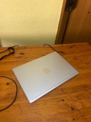 Portátil HP i5 Gen 8 Plata