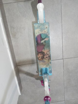 Patinete Infantil Frozen