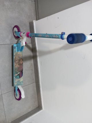 Patinete Infantil Frozen
