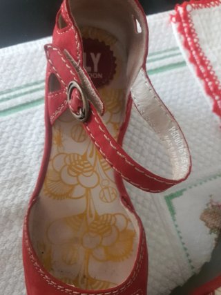 Sandalias Fly London Rojas
